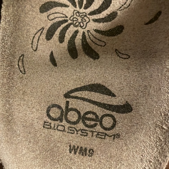 ABEO Bio- System Black suede & leather orthopedic cork bed sandals - Picture 4 of 8
